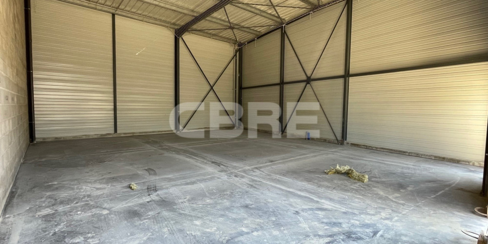 local industriel à BASSENS (33530)